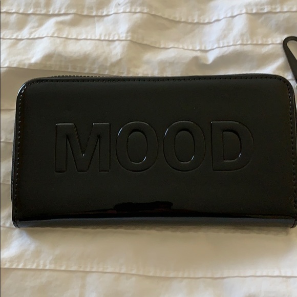 Wallet - Picture 1 of 2